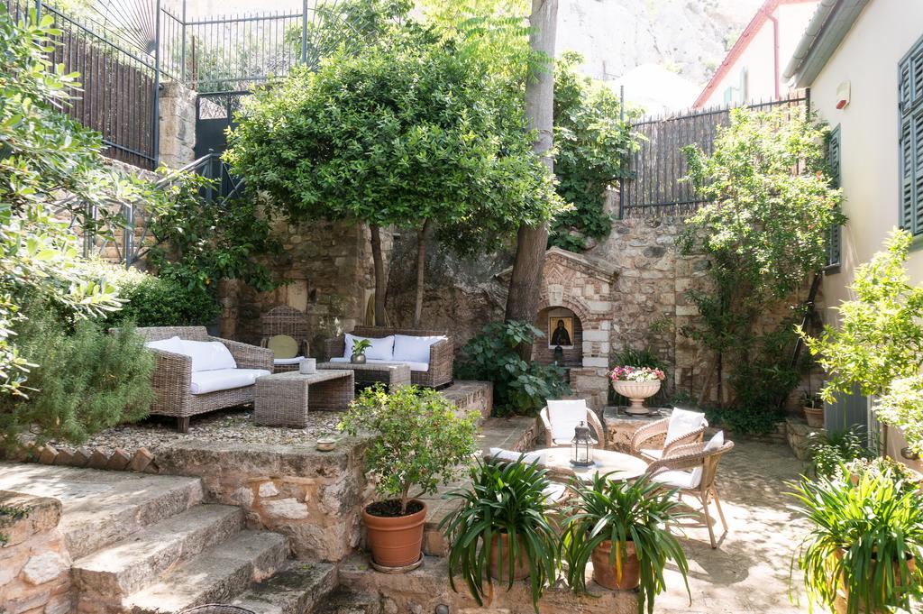 Acropolis Villa In Plaka Athens Exterior photo
