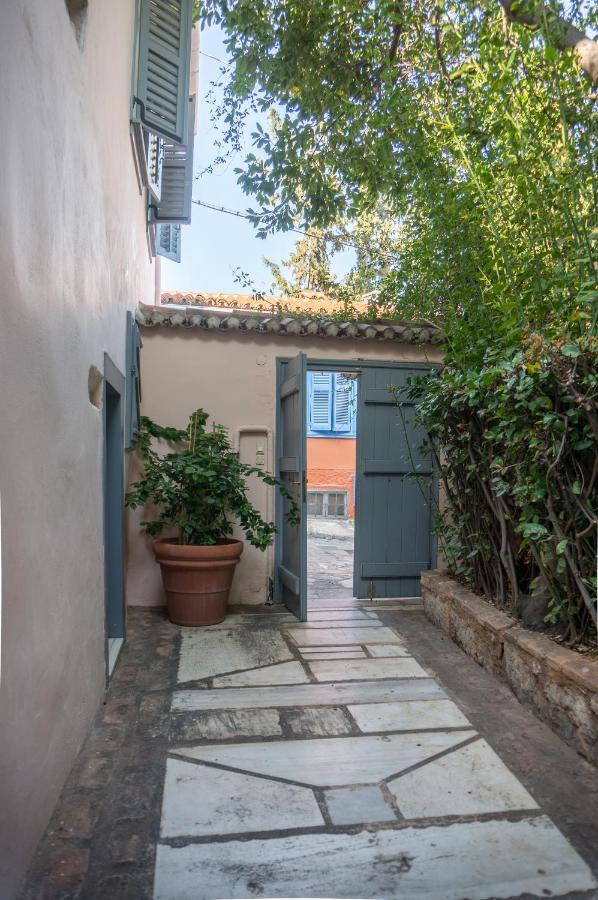 Acropolis Villa In Plaka Athens Exterior photo